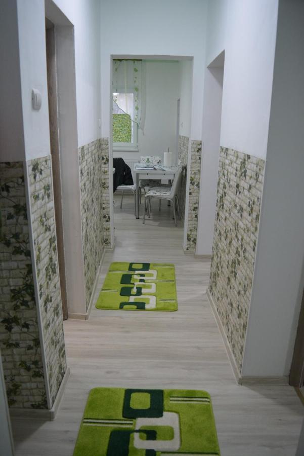 Green Rooms 胡内多阿拉 外观 照片